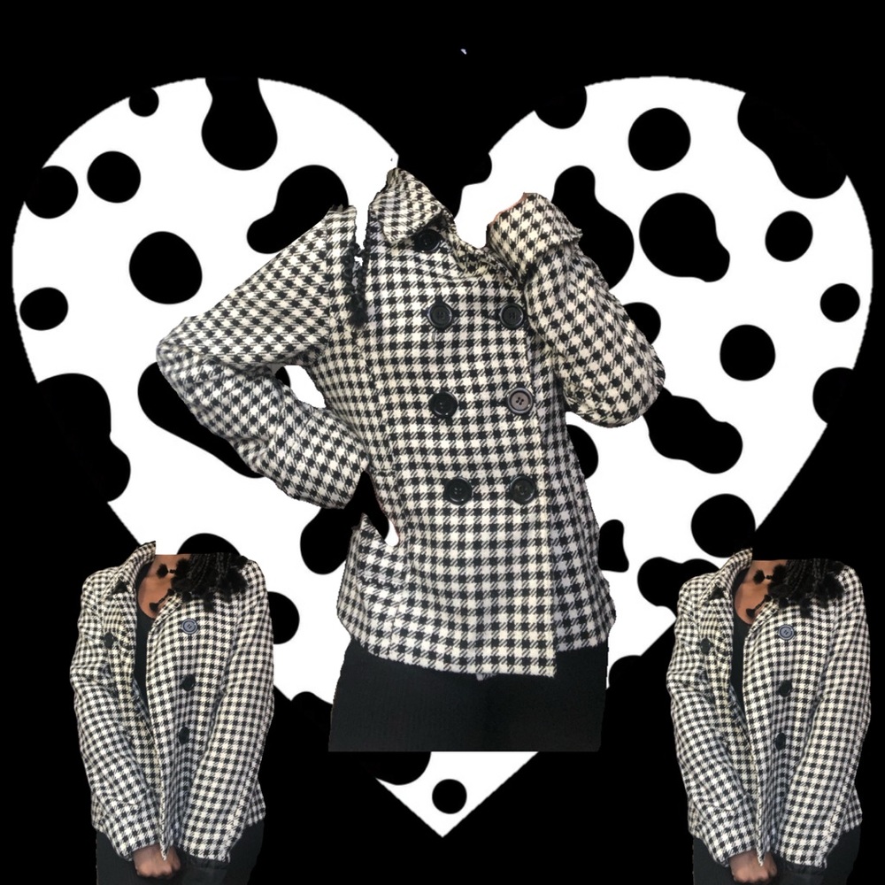 Womens trench coat 🖤🤍